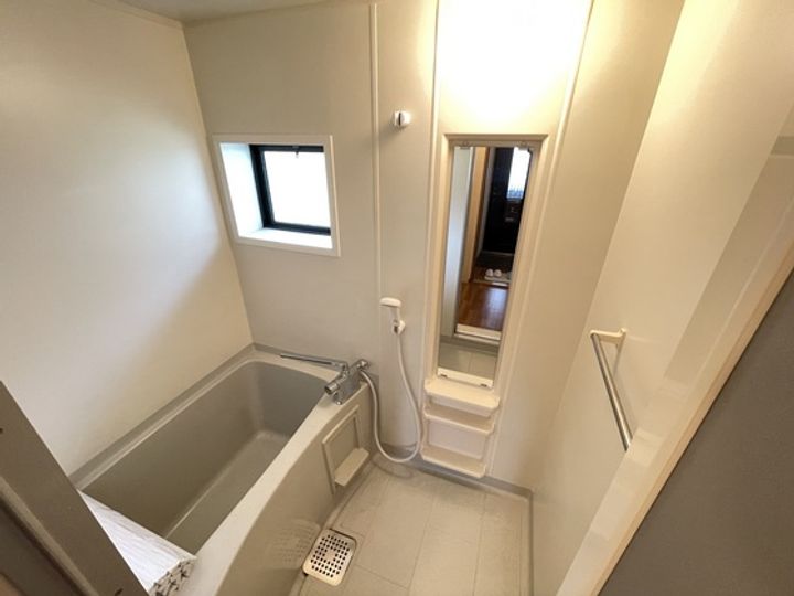 セジュール行友Iの風呂