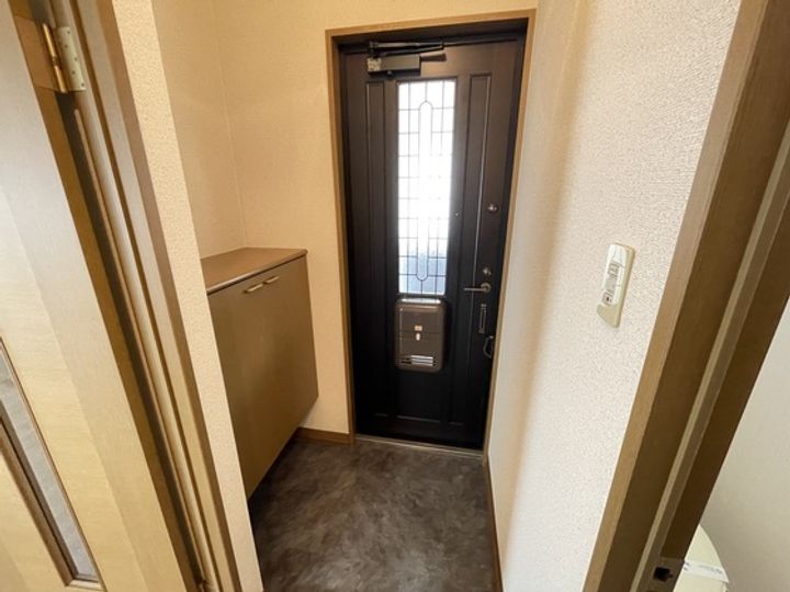 セジュール行友Iの玄関