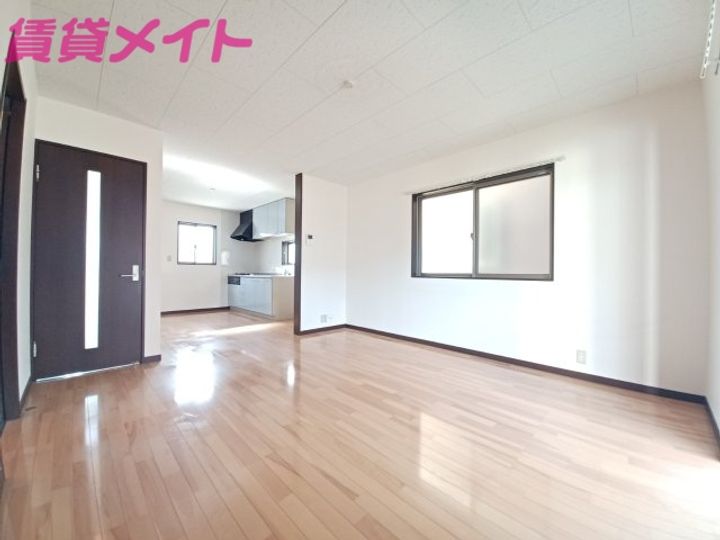 三重県四日市市山手町(一戸建)の賃貸物件の居間