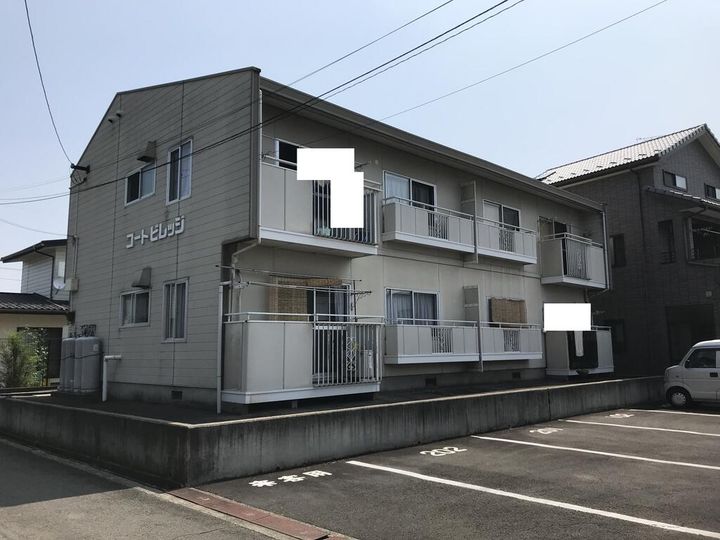 コートビレッジの外観