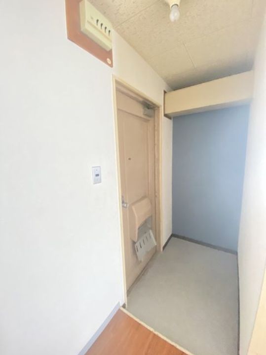 大阪府大阪市北区長柄西2(マンション)の賃貸物件の玄関