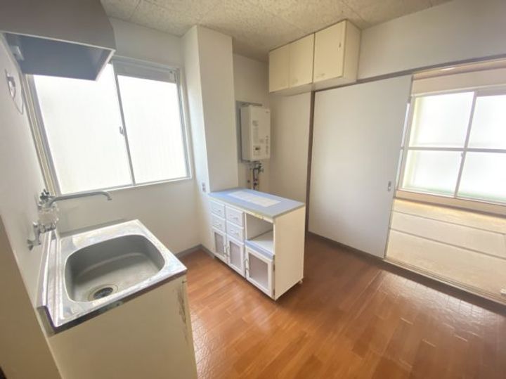 大阪府大阪市北区長柄西2(マンション)の賃貸物件の居間