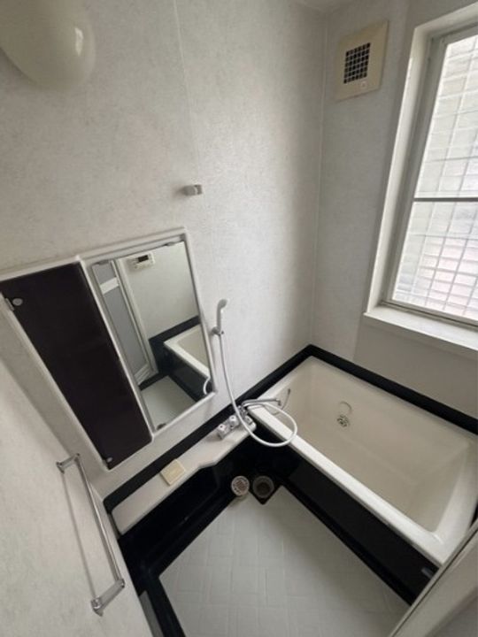 神奈川県横浜市青葉区美しが丘西2(アパート)の賃貸物件の風呂