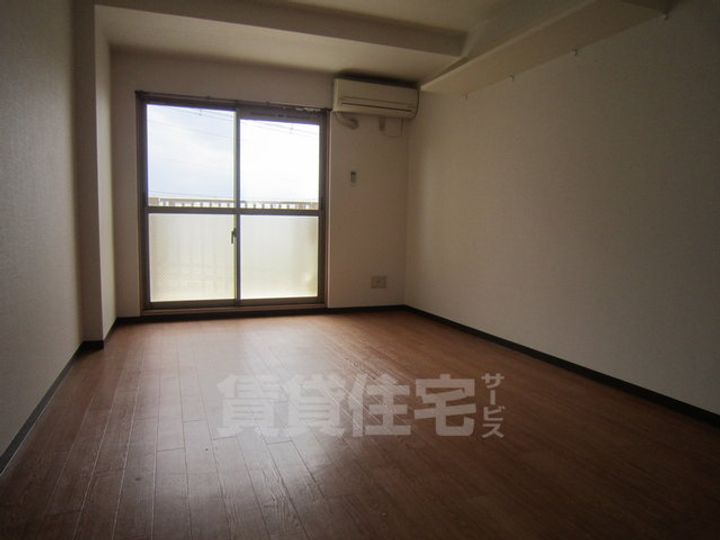 メゾン・リズミィの居間