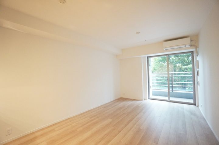 HARUMI FLAG SUN VILLAGE C棟  (晴海フラッグの居間