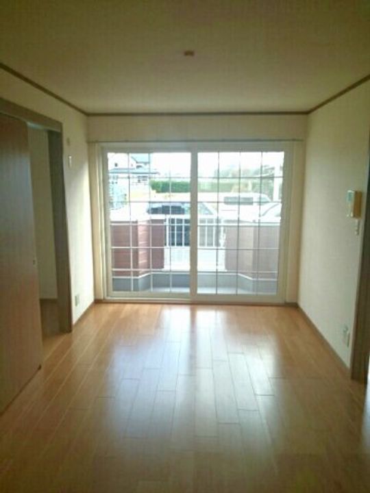 エターナル・パレスCの居間