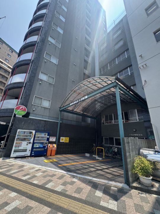 エオス竹屋町の外観