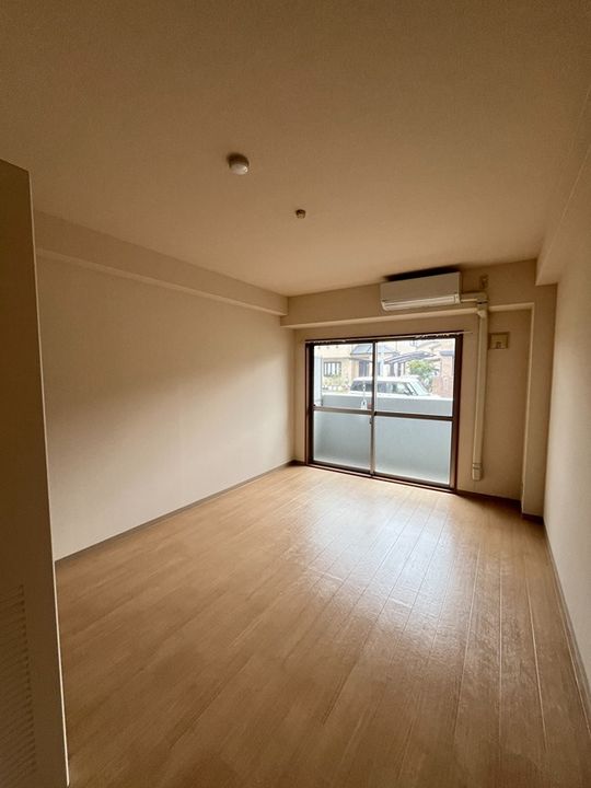 ヴァンセットモネの居間