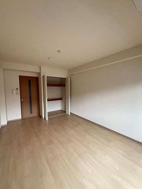 ヴァンセットモネの内装