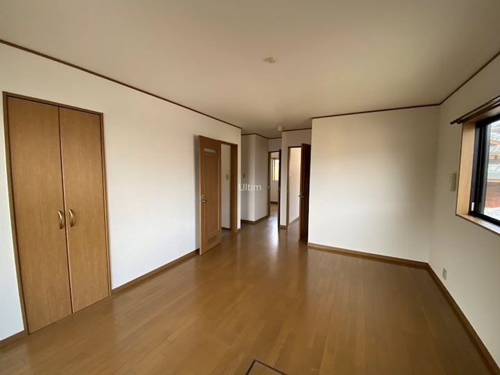 インリバーレジデンスの居間