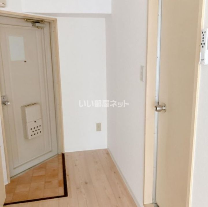 オレンジハウスの玄関