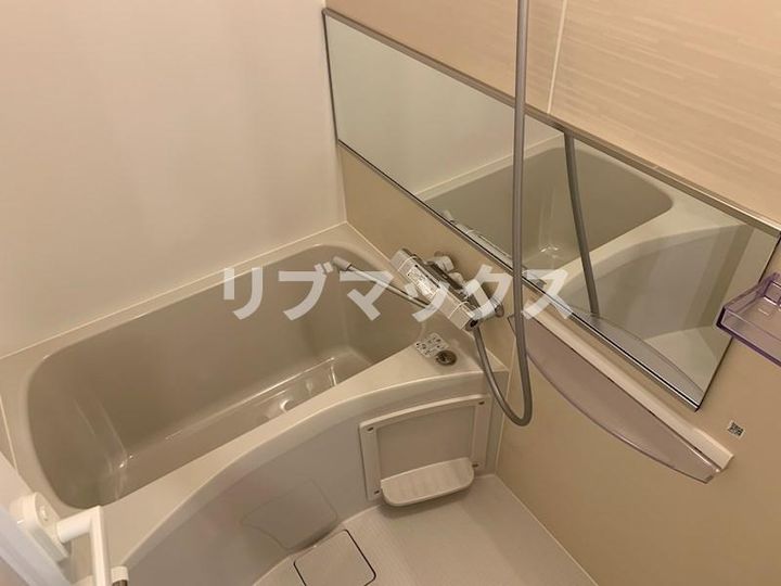ログ横浜駅東の風呂