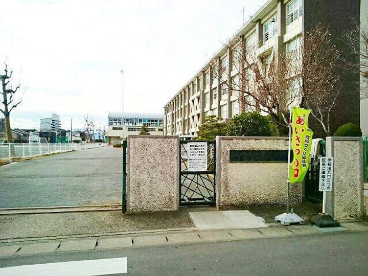 リベルテ末広の周辺