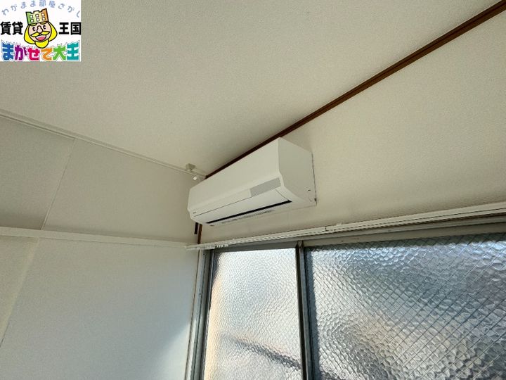 神戸海産物長崎ビルの内装