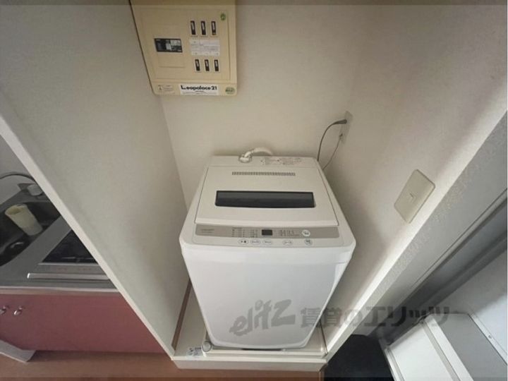 レオパレス黄金色の呑田の内装