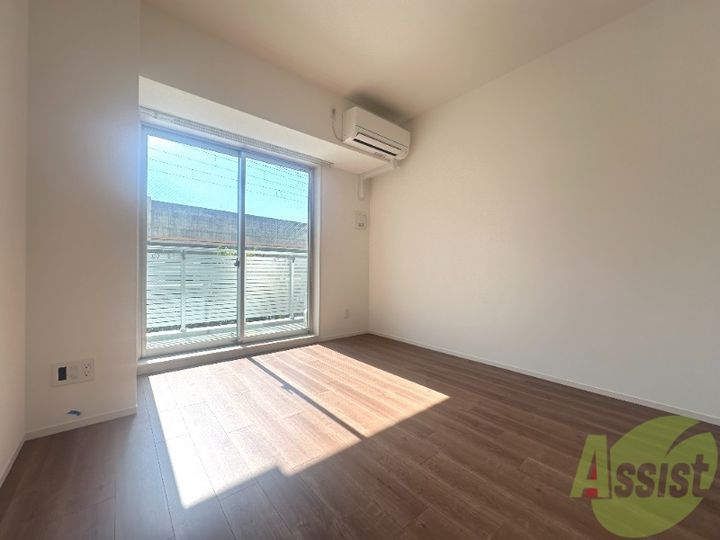 エメルミナ豊中岡町の居間