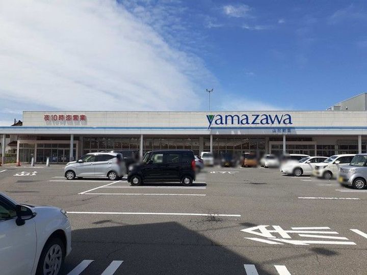 ラウレアの周辺
