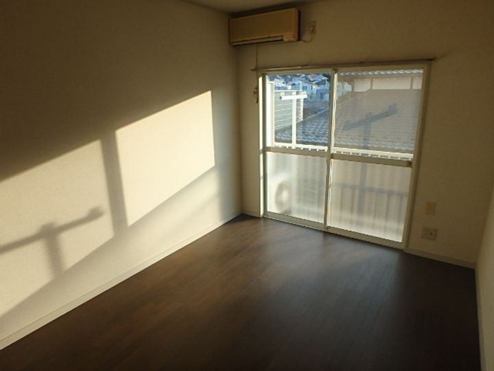 アメニティ南陽台の居間