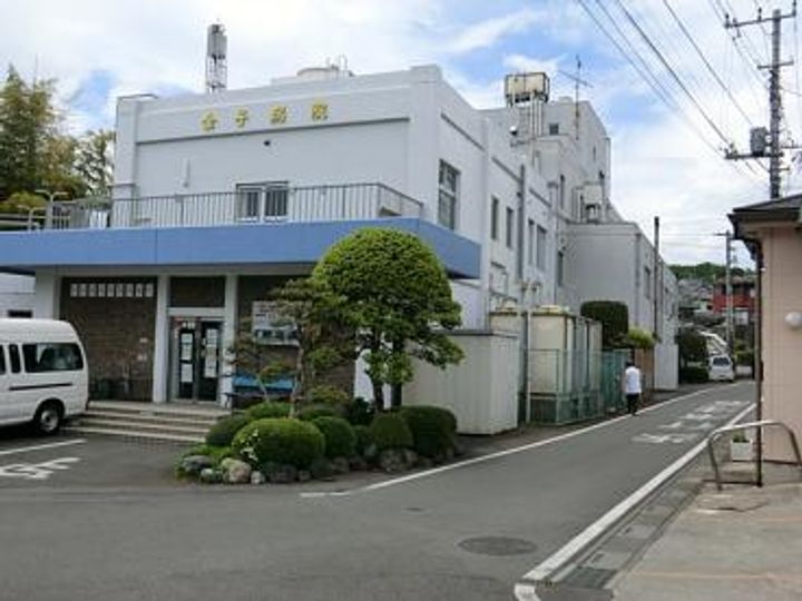 タウニーウエストの周辺