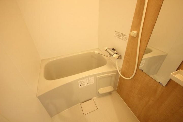 CB近見レーベンの風呂