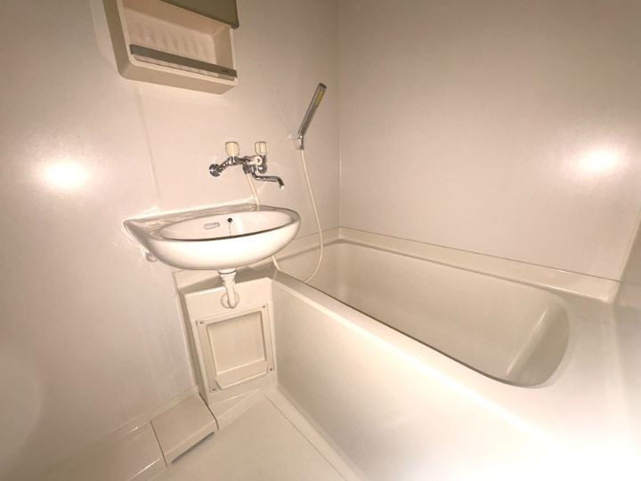 ローゼレーベンスの風呂