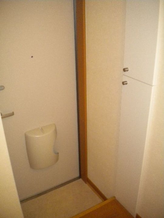 パインヒル6の玄関