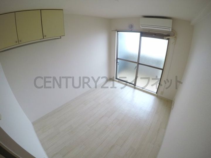 メゾン・ド・サンセールの居間