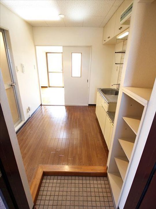 メゾンシーブリームの玄関