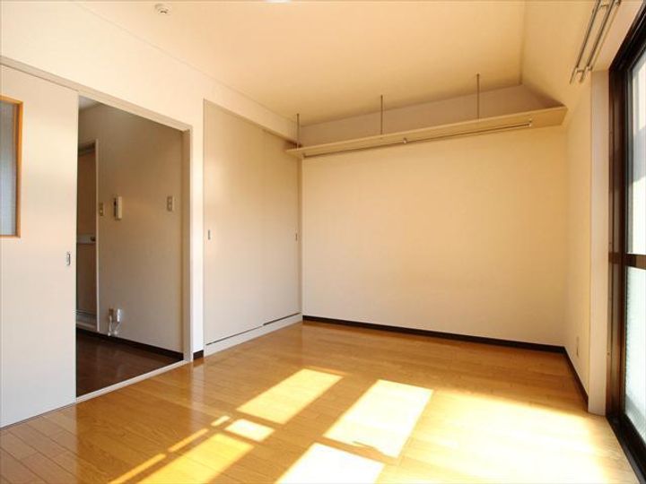 メゾンシーブリームの居間