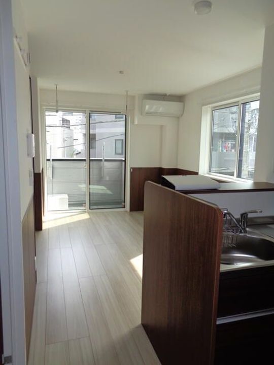 東京都板橋区仲宿(マンション)の賃貸物件の居間