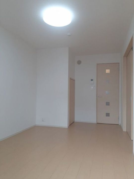 ポラリスVの内装