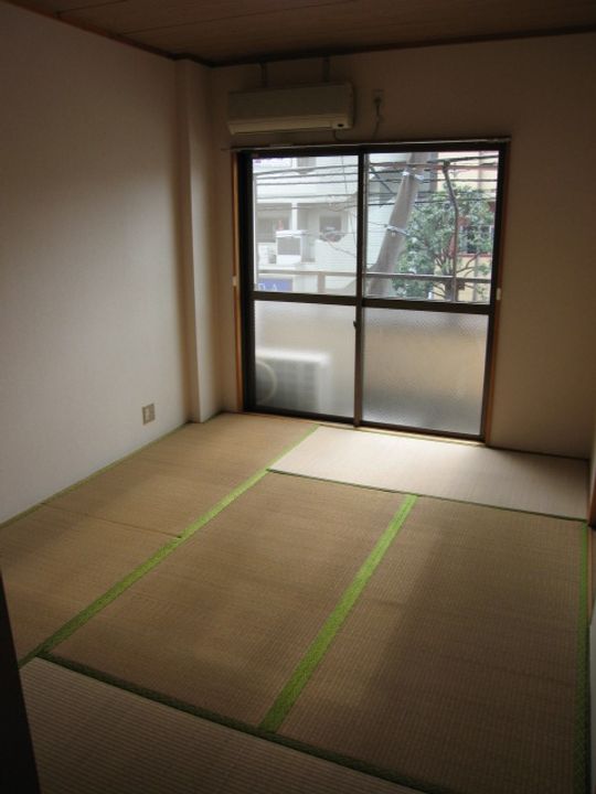 東京都江戸川区中葛西3(マンション)の賃貸物件の居間