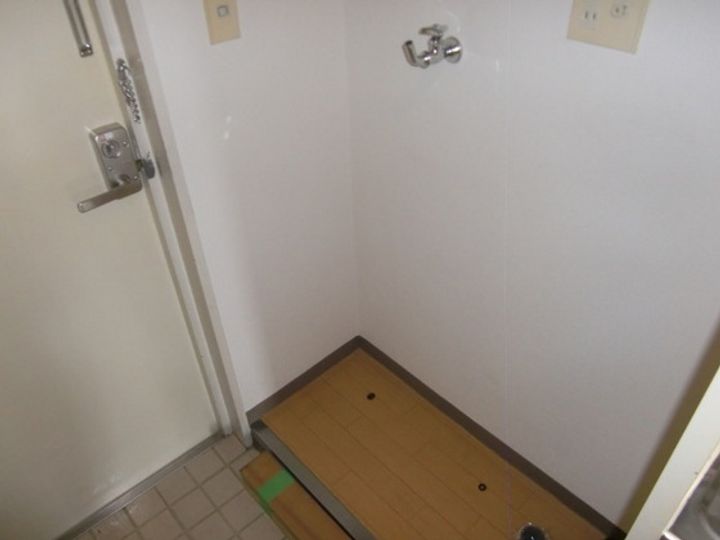 出汐Uビルの内装