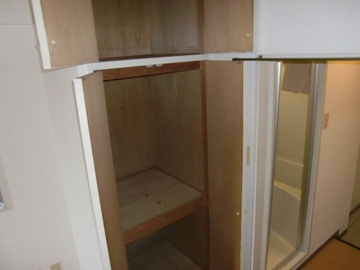 出汐Uビルの内装