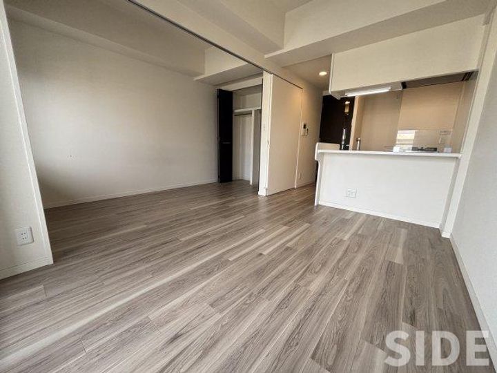 スワンズシティ大阪城ノースの居間