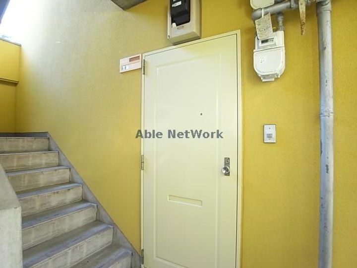 フォレストハイツの玄関