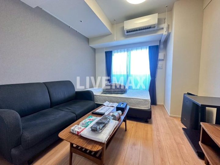 ロイジェントパークス千葉中央の居間