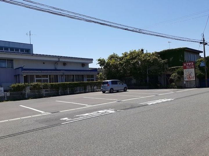 シュガープレミアの周辺