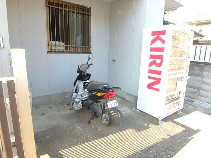 サイセリアコーポの地図