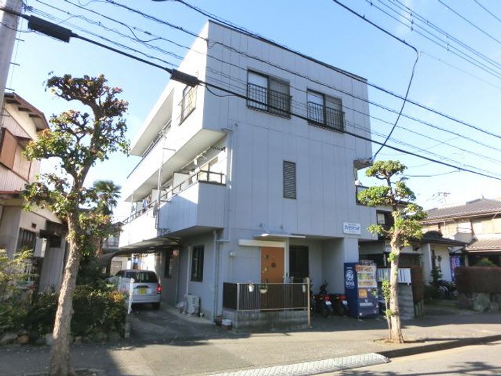 サイセリアコーポの外観