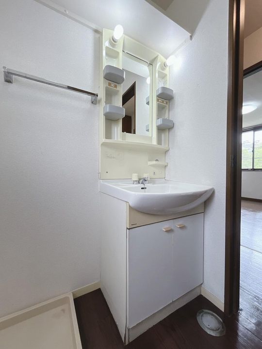 ボヌールFの内装