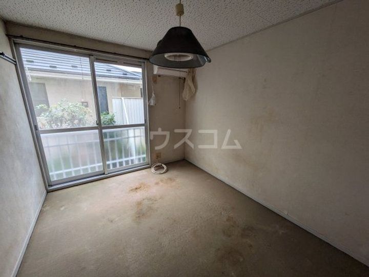 東京都世田谷区八幡山2(アパート)の賃貸物件の居間