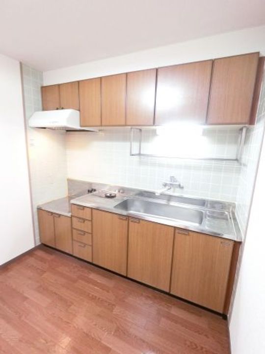 千葉県東金市東金(マンション)の賃貸物件のキッチン