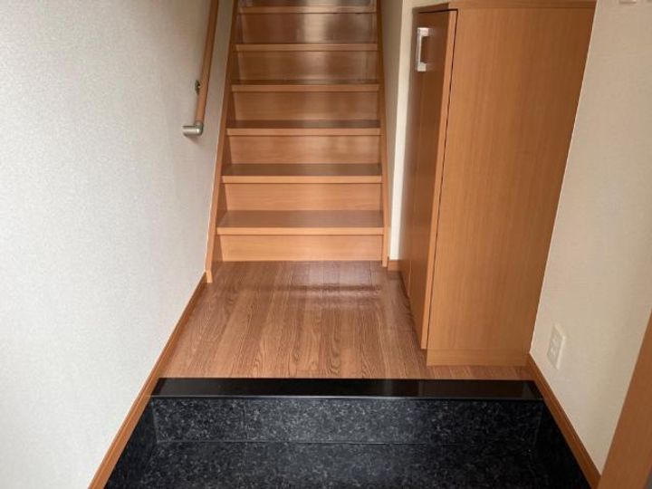 兵庫県加古川市尾上町口里(アパート)の賃貸物件の玄関