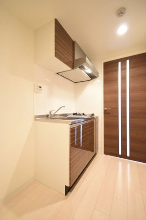 Luxe新大阪2のキッチン