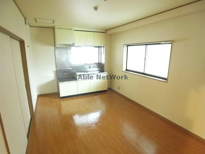 岐阜県羽島郡岐南町上印食1(マンション)の賃貸物件の居間