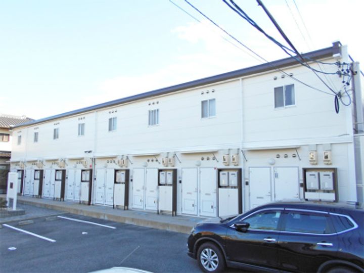 レオパレス半城土中町の外観