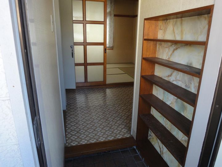 ディオブランドー盛岡の玄関