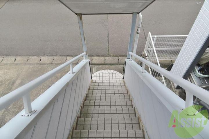 ルマ蘭 泉崎の周辺