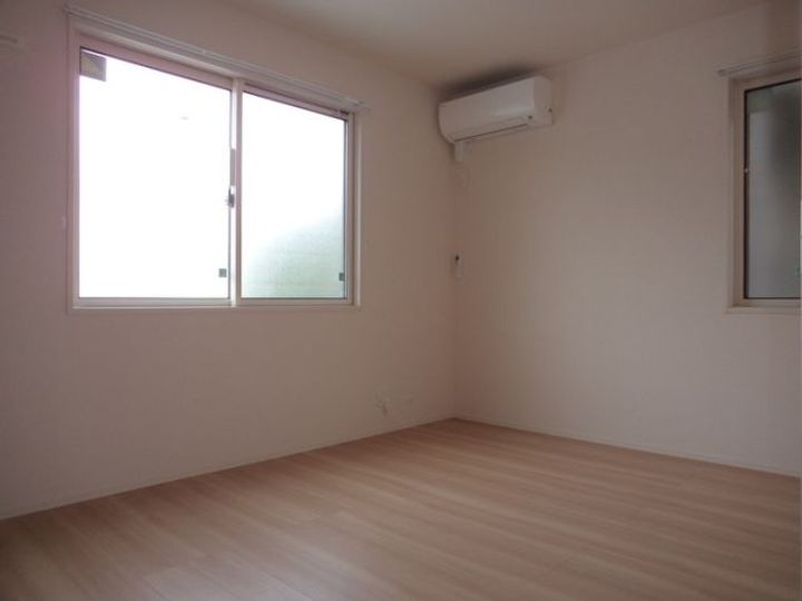 神奈川県茅ヶ崎市堤(アパート)の賃貸物件の居間